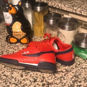 THROWBACK “1988” Picture that!!